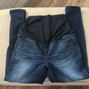 Maternity Jeans… Isabel